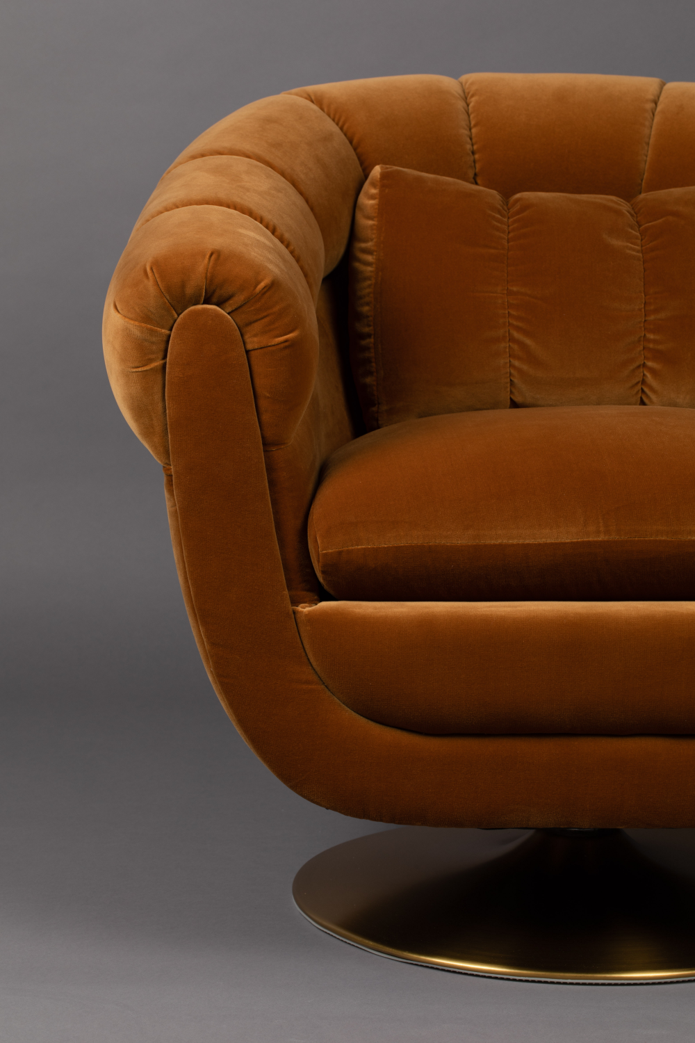 Classic Club-Style Cotton Swivel Lounge Chair with Electroplated Steel Base