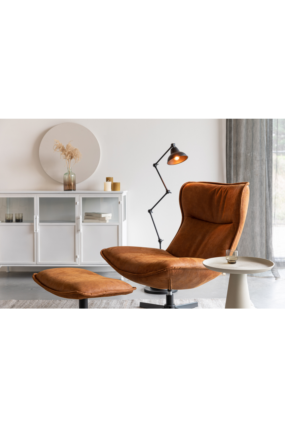 Ergonomic Fabric Lounge Chair with Headrest and Swivel Base