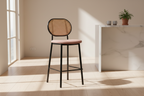 Tabouret de comptoir à dossier rond en rotin avec piètement en acier
